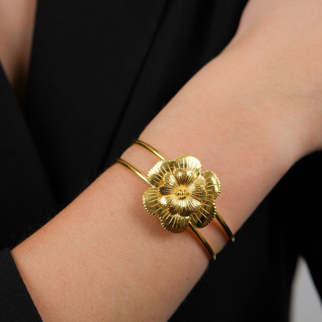 Bracelet There Goes the Flower of Amália in Gold Plated Silver 