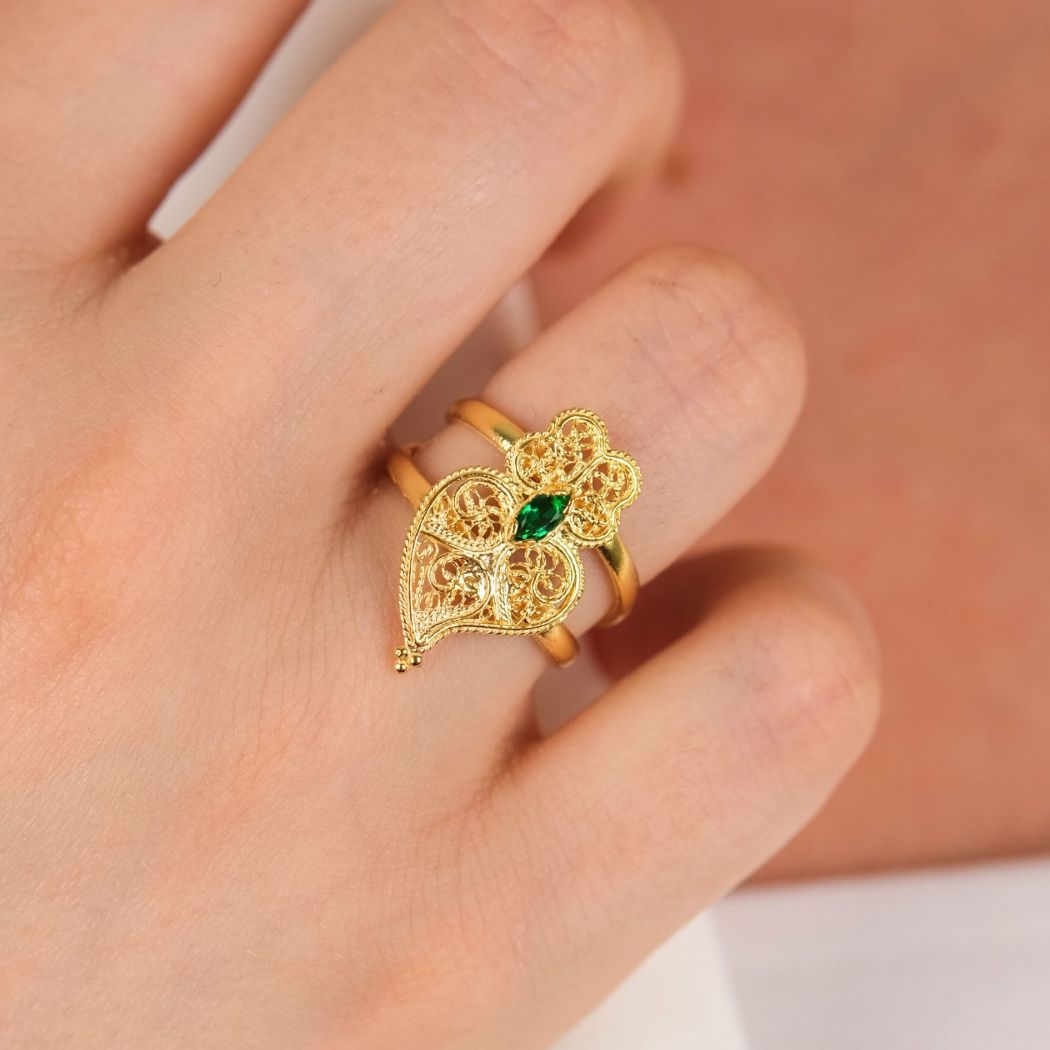 Ring Heart of Viana Green in Gold Plated Silver 