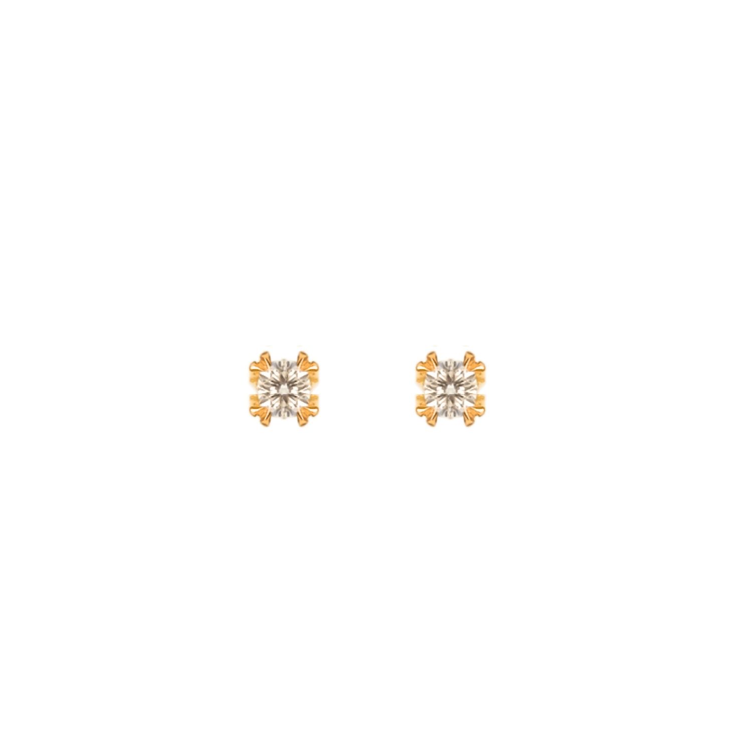 Earrings with Diamond Solitaire in 19,2Kt Gold 