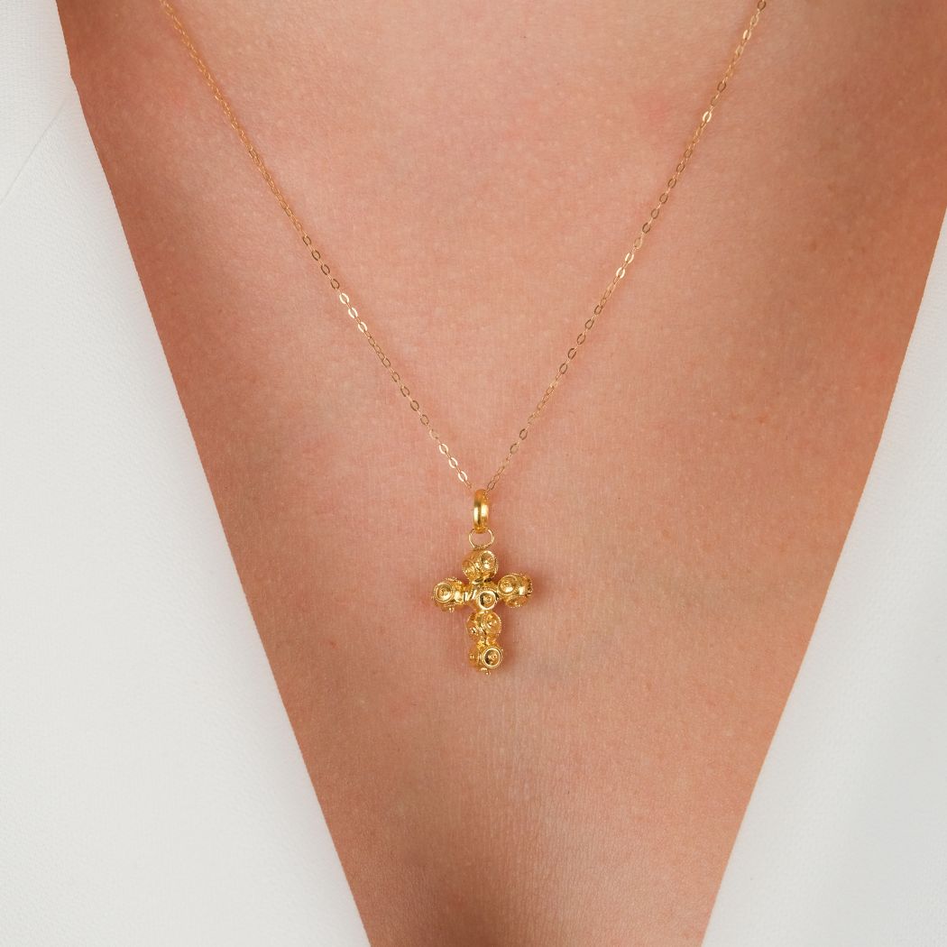 Necklace Cross Viana's Contas in 19,2Kt Gold