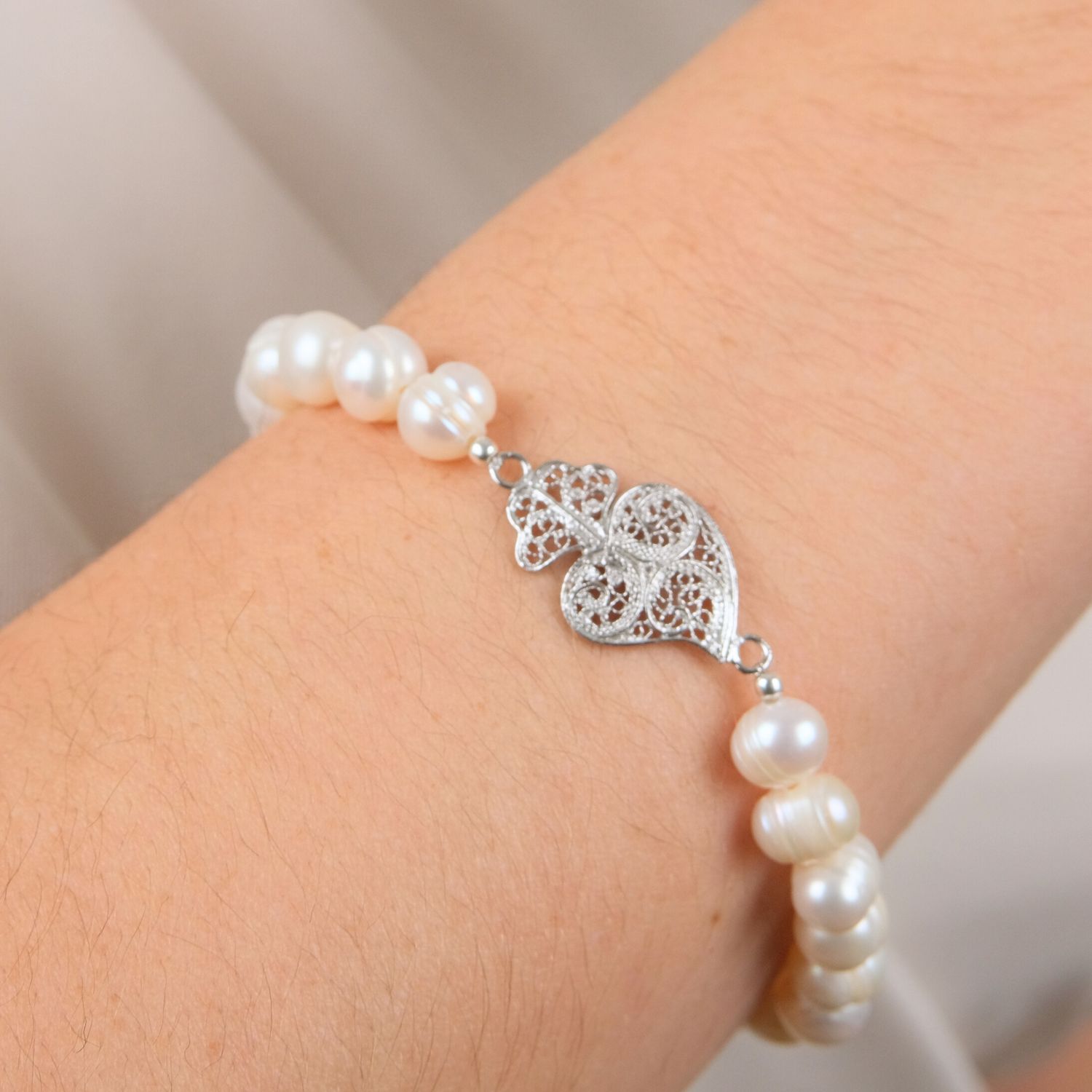 Bracelet Heart of Viana in Silver and Pearls 