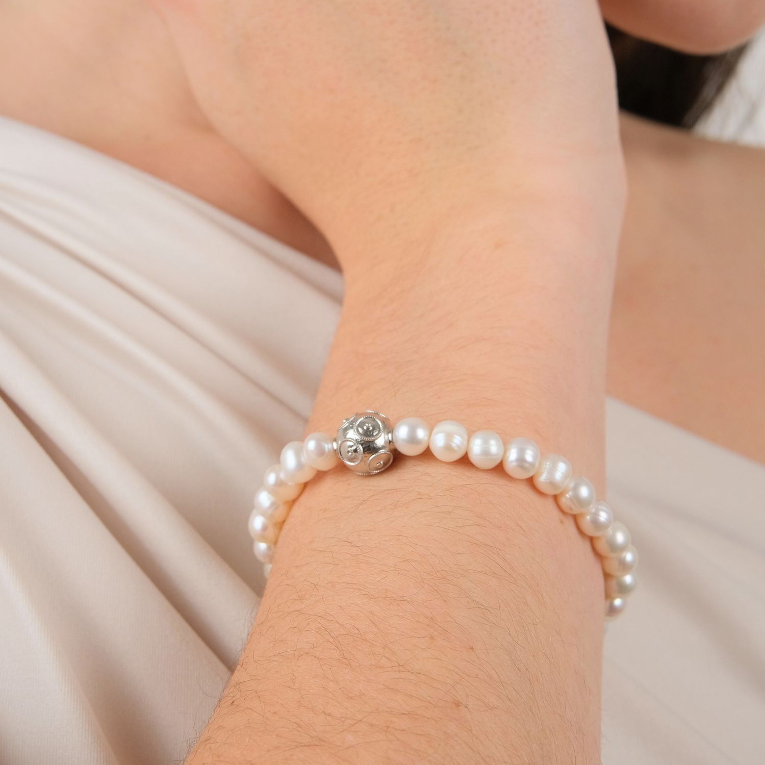 Bracelet Viana's Conta in Silver and Pearls 