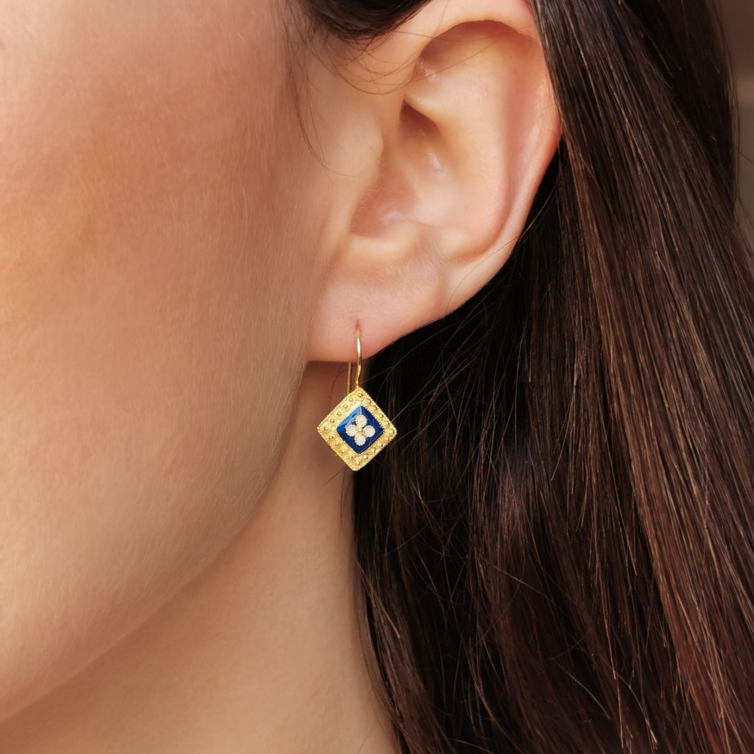 Earrings Rhomb Caramujo in Gold Plated Silver 